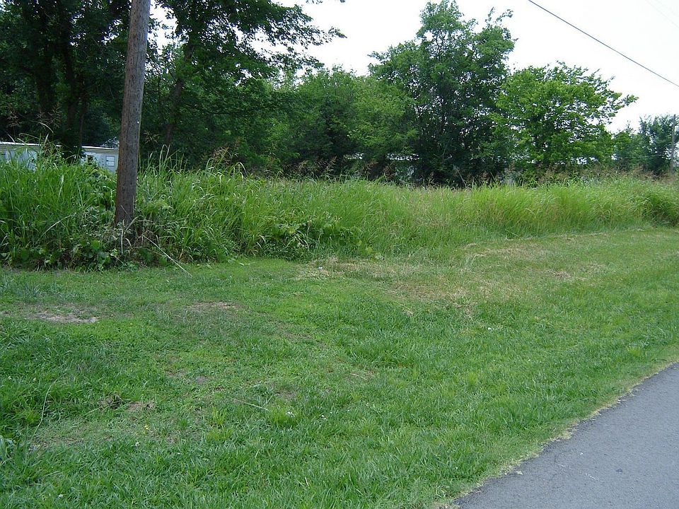 2nd image of Lots 1 5 West Broadway