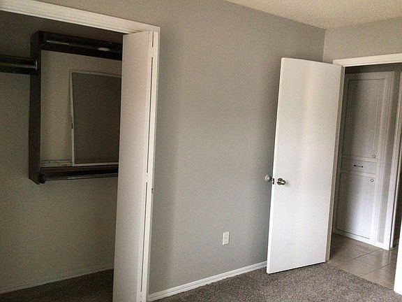 2 medium bedrooms 