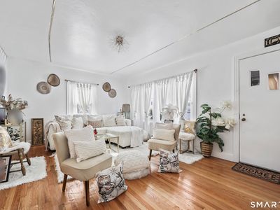 17 Rosedale Avenue, Waterbury, CT, 06705