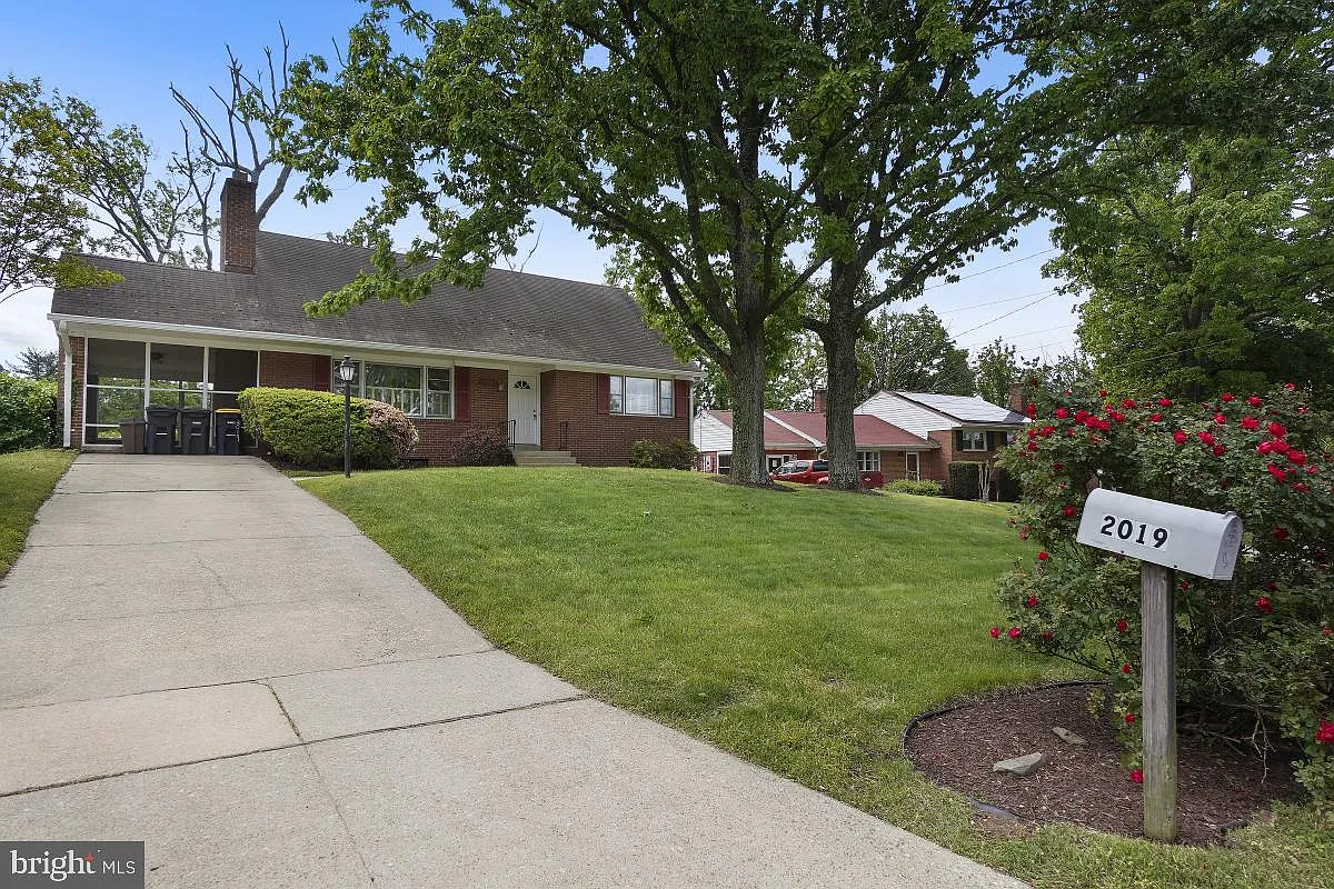 2019 Forest Dale Dr photo 1