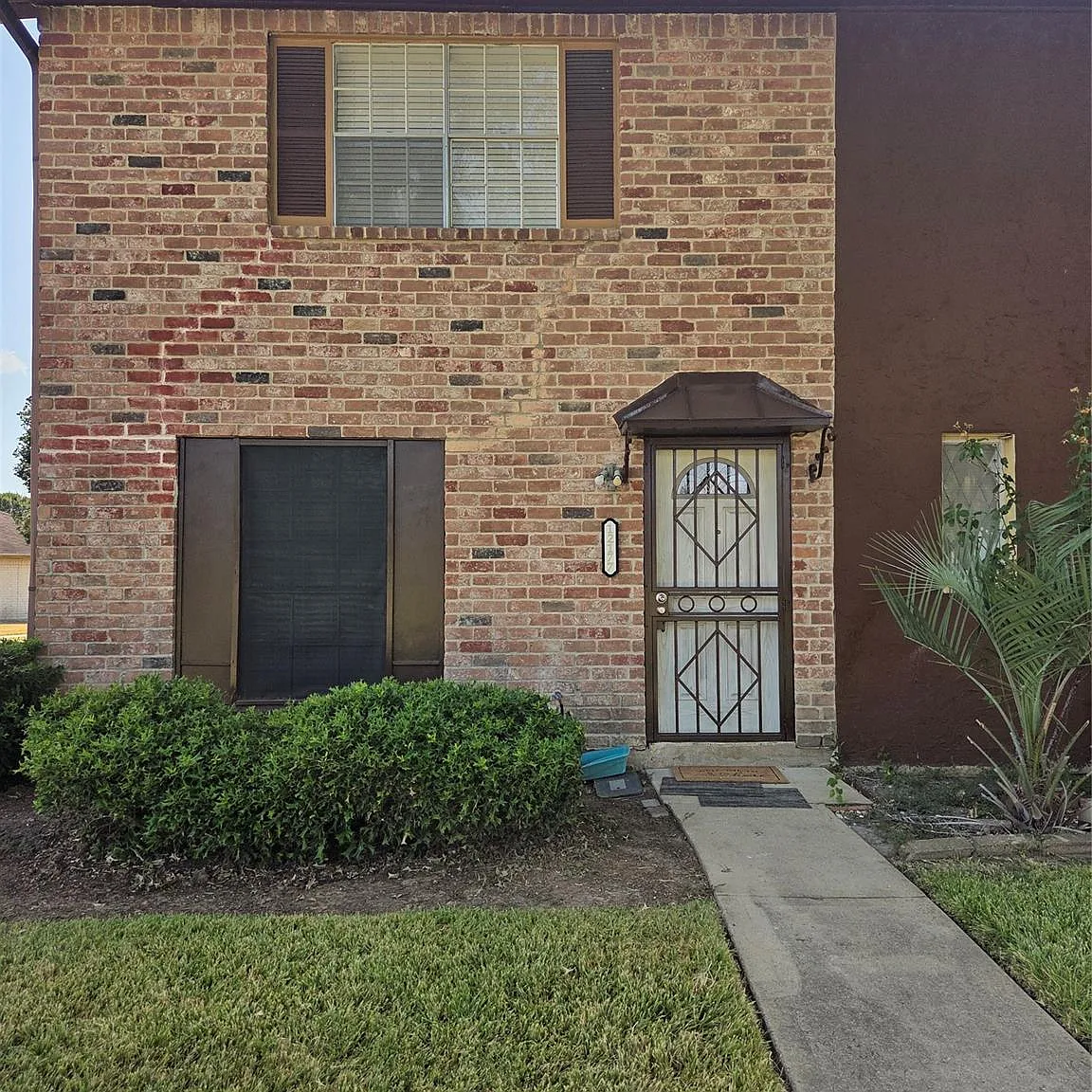 2 bed, 2.0 bath, 1292 sqft, $1,500 — Photo 3