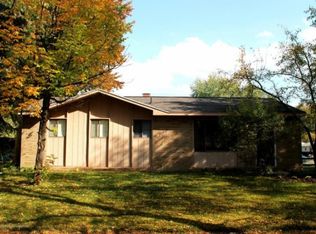 1518 Grayfriars Ave, Holt, MI 48842