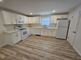 240 Walnut St #C, Houston, PA 15342