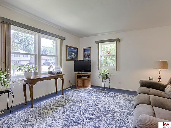 3rd image of 3018 S 123rd St