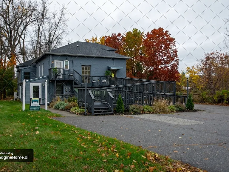 67 Lincoln St #4 — Photo 1