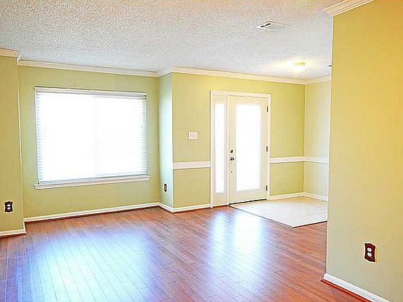 4th image of 622 Nottaway Dr