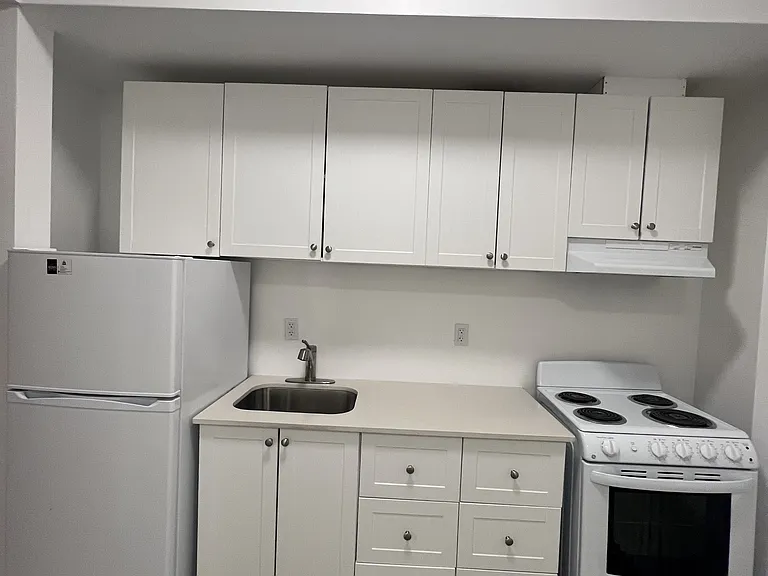 379 Cooper St — Photo 13