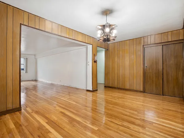 1010 Sherman Avenue image 4 of 15