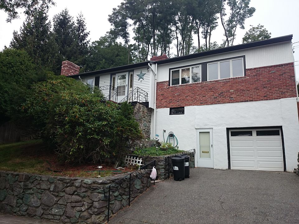 2nd image of 47 Margo Rd
