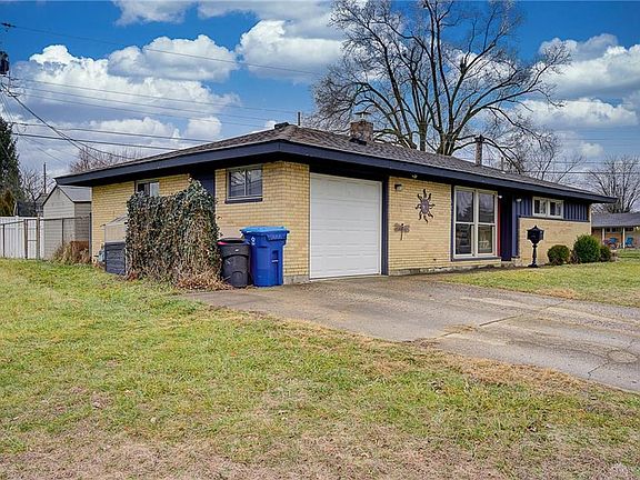 3rd image of 5314 Bayside Dr