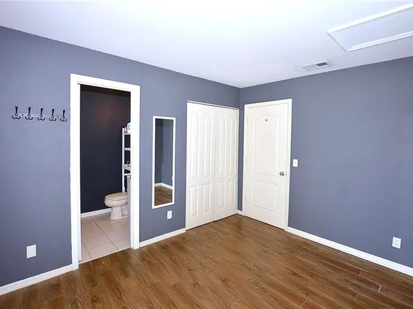 1411 4th Ct, Vero Beach, FL 32960