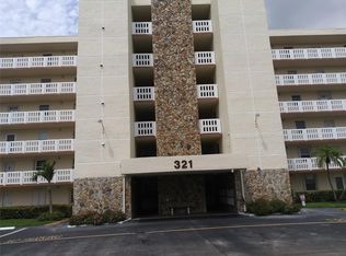321 SE 3rd St APT 306, Dania, FL 33004