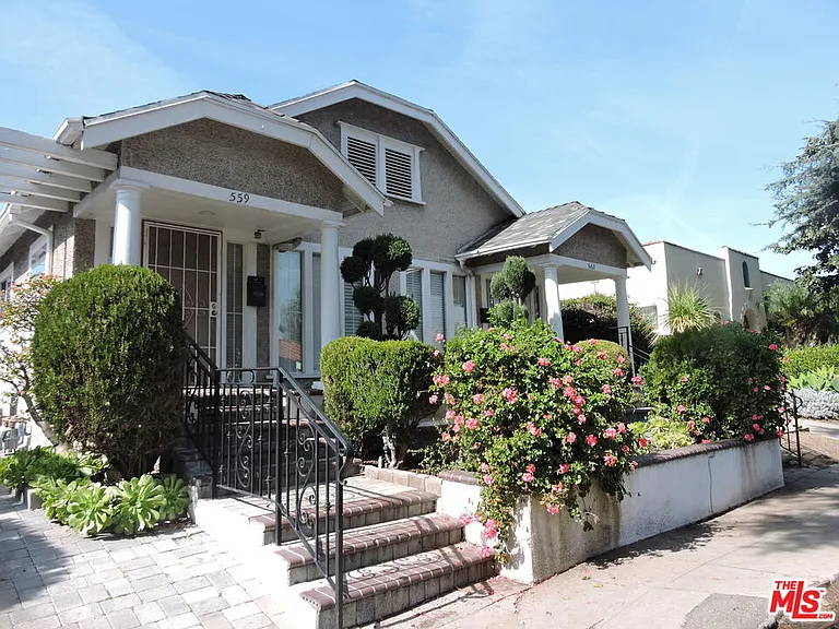 559 N Windsor Blvd — Photo 29