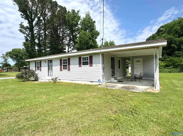 32 Kirby Rd, Hillsboro, AL 35643