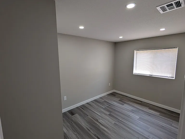 2220 W 13th St N #1 — Photo 3
