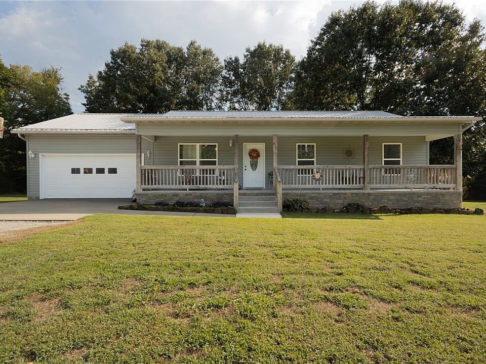 1st image of 437 Gip Annie Rd