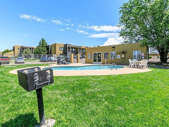Poolside Grill Area