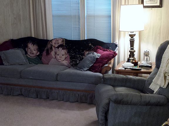 Spacious living room