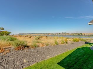 290 Riverhaven Ct, Richland, WA 99352