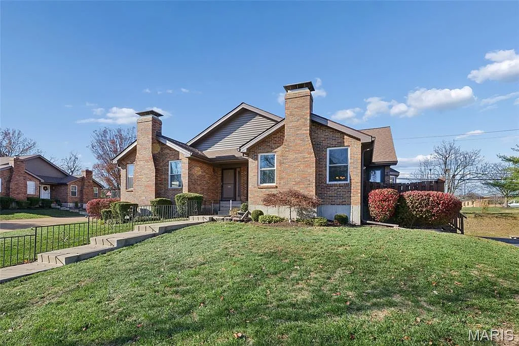 5117 Melitta Dr photo 1