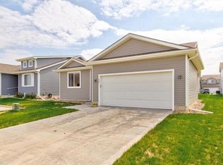 707 Plum St NW, Bondurant, IA 50035