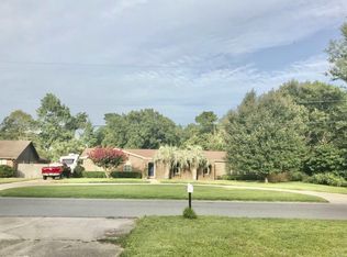 1230 Ramblewood Dr, Gulf Breeze, FL 32563