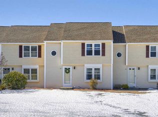 22 Scott Ln, Sandown, NH 03873