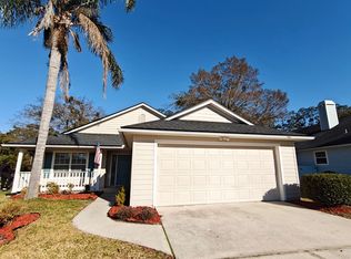 1563 Lakeway Dr, Fleming Island, FL 32003