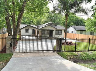 6305 Wayne St, Houston, TX 77026