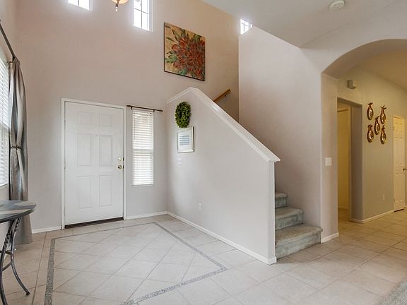 3rd image of 6048 Vista Santa Catarina