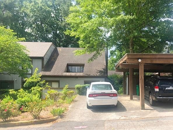 1st image of 12 Willowick Dr