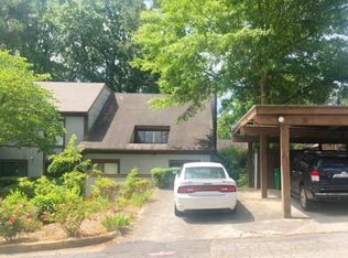 12 Willowick Dr, Lithonia, GA 30038