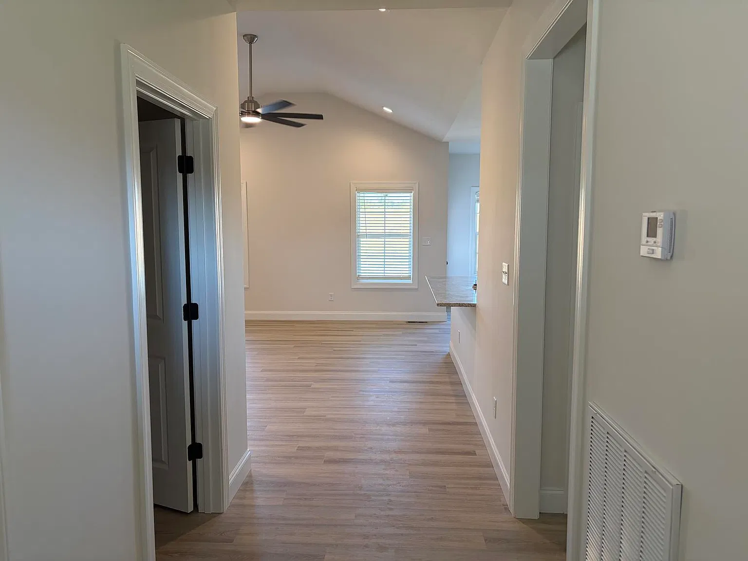 4 bed, 1506 sqft, $1,800 — Photo 3
