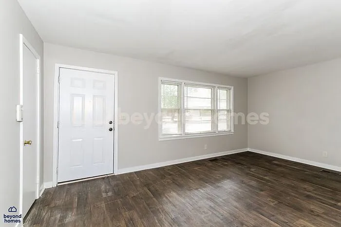 5713 Avenue P — Photo 4