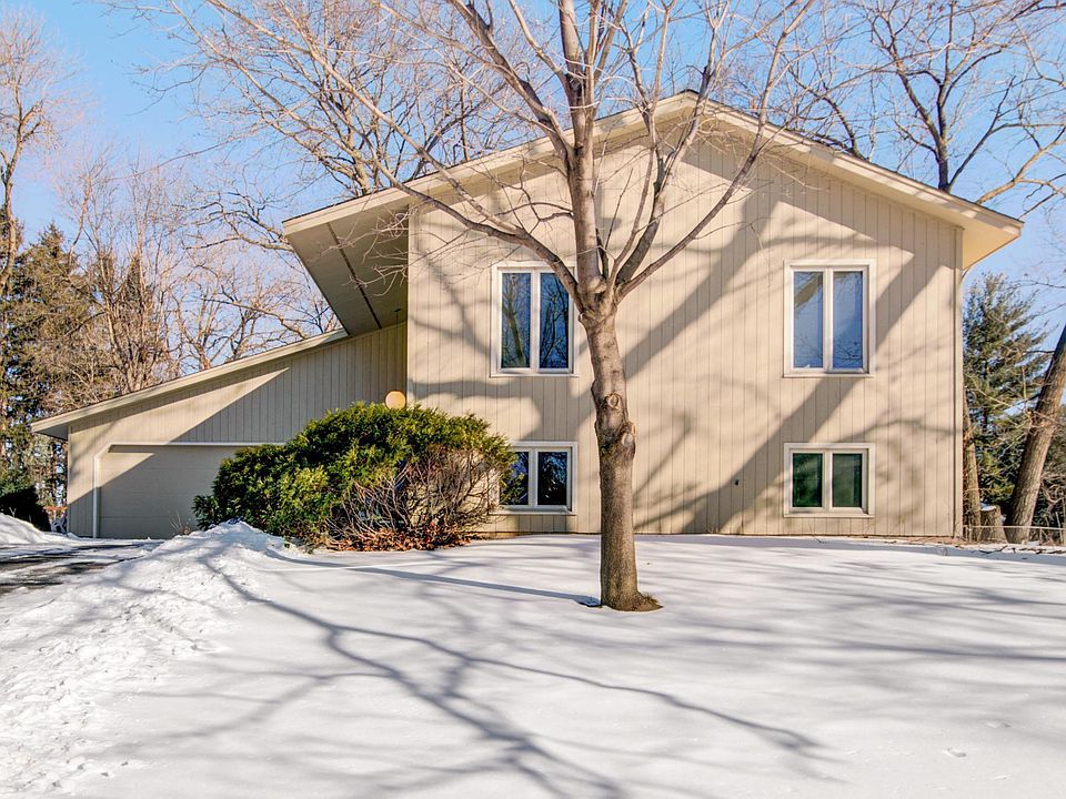 1st image of 396 E Horseshoe Dr