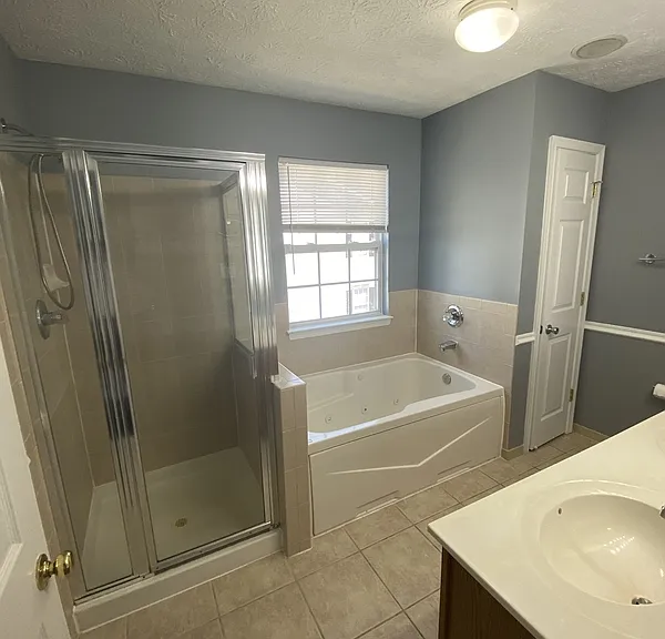 8025 Brookstone Ct — Photo 11