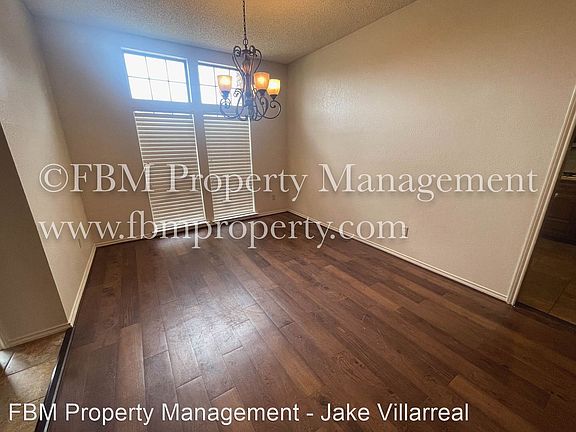 2nd image of 100 Indian Trace Ln