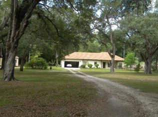 590 NE 628th St, Old Town, FL 32680