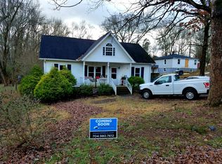 1155 Sunset Dr, Kannapolis, NC 28081