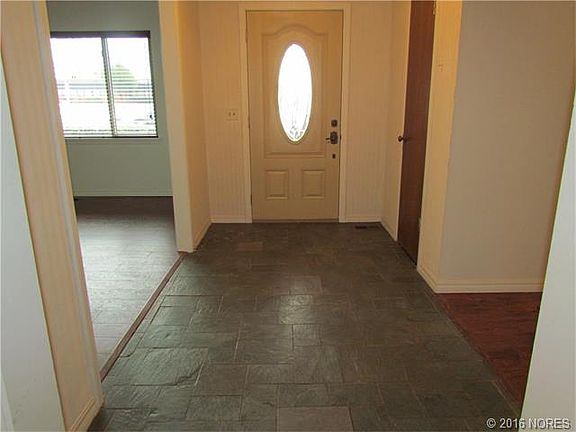 3rd image of 3634 S Hudson Ave