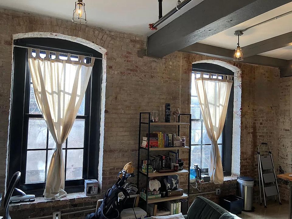 1st image of 412 Memphis St #214