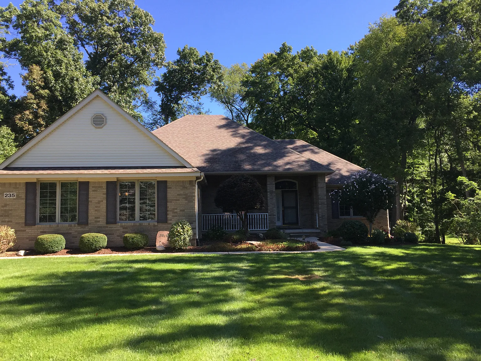 235 Slider Ave photo 1