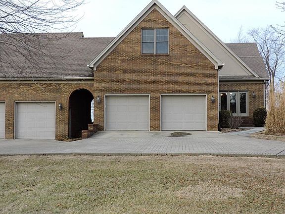 2nd image of 1834 Clintonville Rd