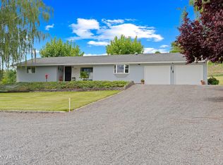 520 Canyon Rd, Yakima, WA 98901