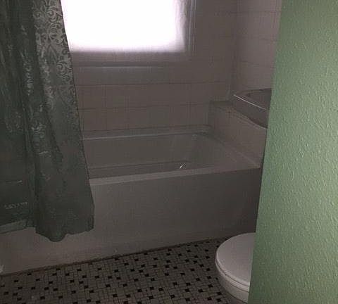 2nd image of 1601 S Knoxville Ave