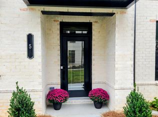 5 Peeples Dr, Lawrenceville, GA 30046