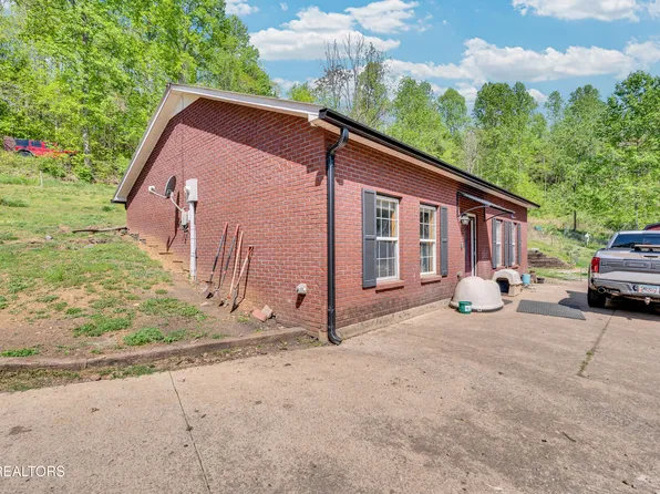 1848 Bruce Ridge Rd, Baxter, TN 38544