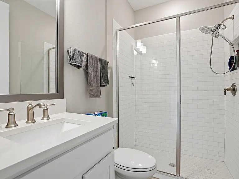 4547 San Martino Dr — Photo 21