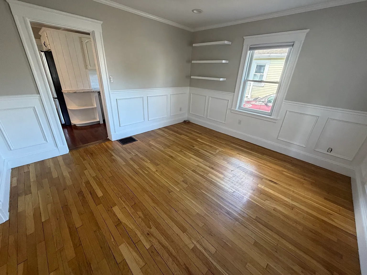 2 bed, 1.5 bath, 1000 sqft, $2,900 — Photo 2