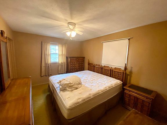 2nd image of 123 Wildwood Dr